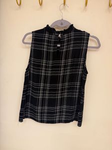 Plaid Sleeveless Top