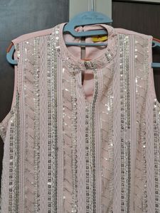 Ateesa Kurti From Fbb