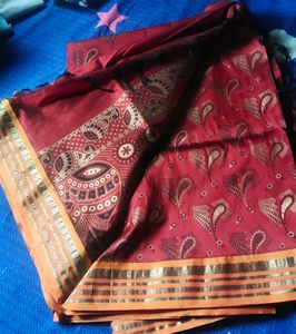 Maroon Saree With Baby Drysheet