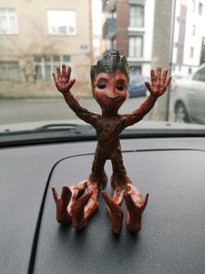 Groot Phone Holder