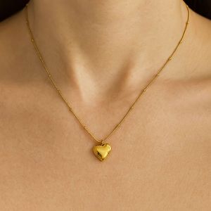 Anti Tarnish Gold Heart Pendant Necklace
