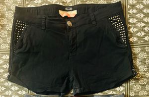 Black Stretchable Shorts
