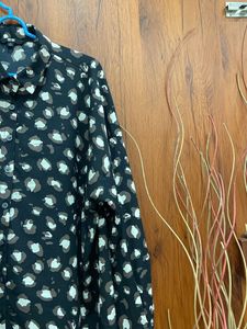Uniqlo Shirt