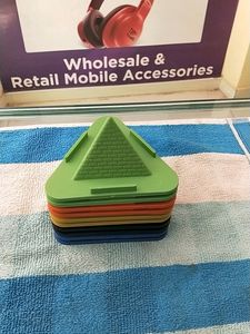 10Pcs Of Pyramid Mobile Stand