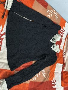 Beautiful Black Top Size Small