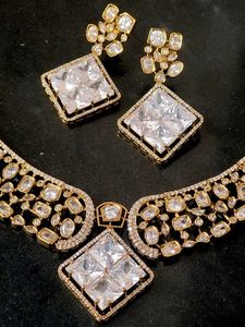 Priya Ad Necklace