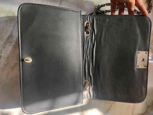 Chic Black Crossbody Bag