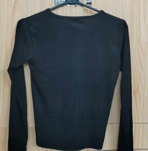 Black V-Neck Long Sleeve Shirt
