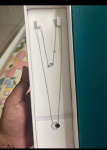 14 KT White Gold Clover Pendant Necklace