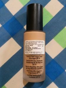 Bobbi Brown Foundation