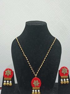 Beautiful Red Necklace Set