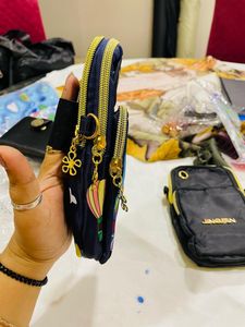 Mobile Pouch