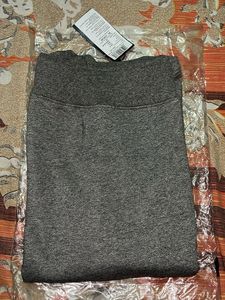 ARROW Branded L size sweat shirt