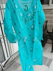 Ferozi Pure Lucknowi Kurta!