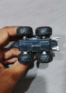 Collectible Jurassic World Zoom Riders Indoraptor