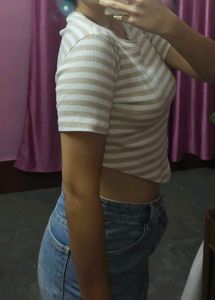 stripped casual crop top