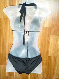 Beautiful Swimsuit 26oct3