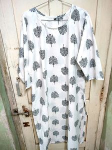 Women White Kurti