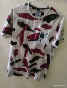 Twills 1995 Abstract Print T-Shirt – Trendy Casual