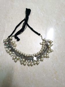 Pearls Multicolored Neckpiece