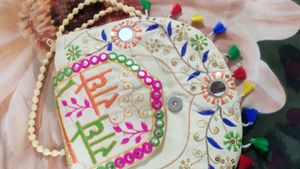 राधे राधे Written Gujarati Sling Purse For Girls😌