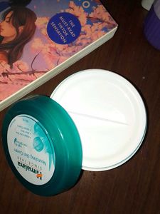 Himalaya Nourishing Skin Cream
