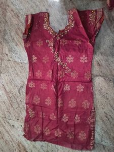 Embroidered Kurta Set