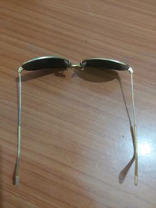 Sunglass