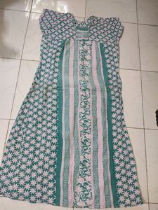 Cotton Nighty Combo In Good Condition