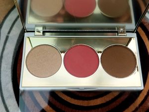 3in1 Highlighter+Blush+Bronzer Only 399/