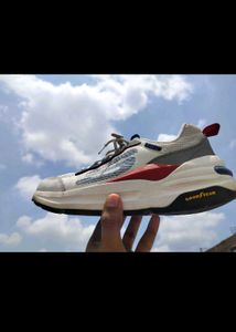 🎠OG SKETCHERS AUTHENTIC 🪬