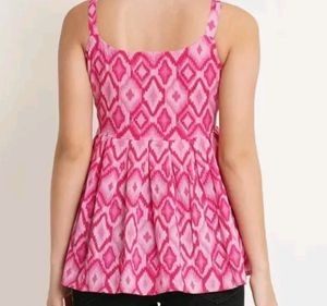 Short Sleeveless Kurti