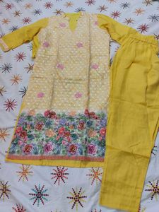 Suit  For Beautiful Ladies