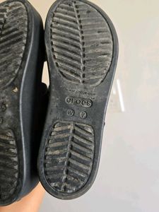 CROCS Black Brooklyn Platform Sandals