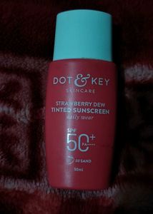 Dot & Key Strawberry Sunscreen