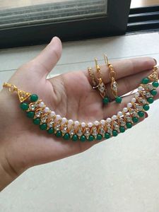 Green & Gold Jewelry Set