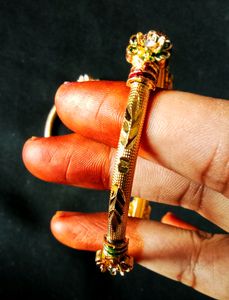 GOLDEN BANGLES