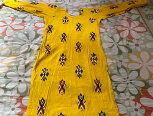 Printed Yellow Suit Along With Dupatta