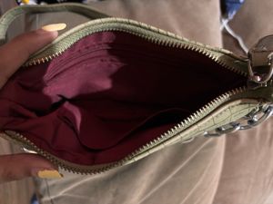 sage green croc baguette bag 🩶