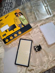 DigiTek Bi-Color LED Video Light