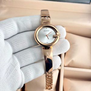 Gucci Classy Watches For Women Branded