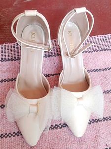 Elegant Heels with Bow