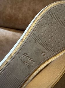 Original Bata Comfit Beige Sandals