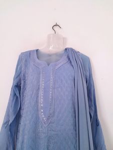Blue Embroidered Kurta Set (Women&#39;s)