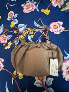 ❌on Sale❌Unused Coverstory Bottega Bag