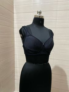 Imported 38BElegant Black Bra