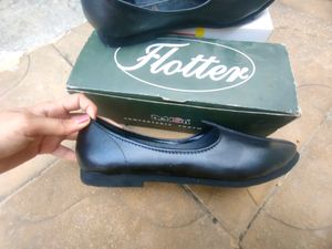 Black Leather Jutti