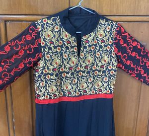 Embroidered Festive Anarkali Kurta