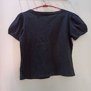 Puffed Sleeves Top