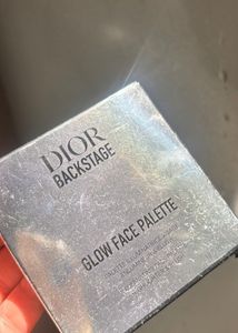 Dior Backstage Glow Face Palette; 04 Rose Gold